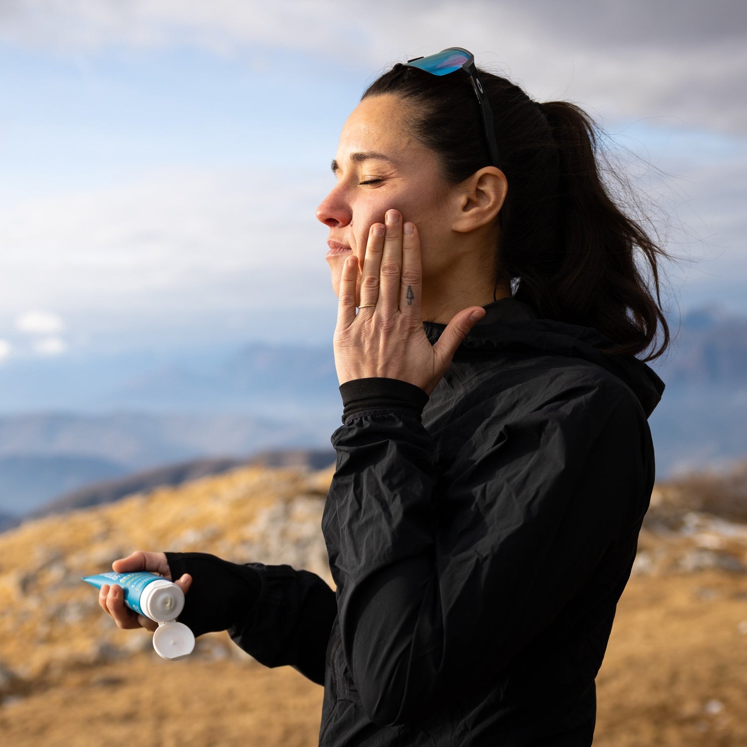 Crema solare e sport: protezione, prevenzione e performance